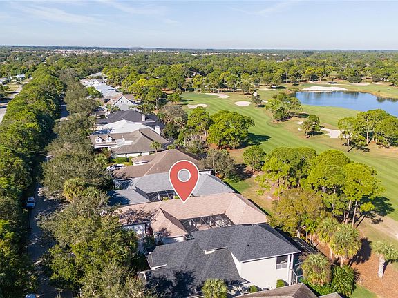 3rd image of 838 Carolina Circle