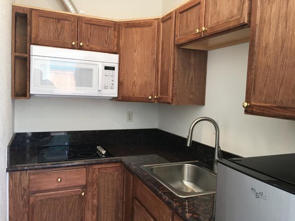 121 Oak Ct, Hercules, CA 94547