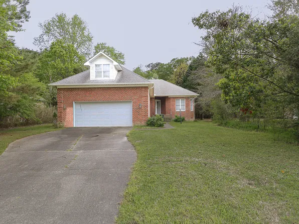 129 Southern Hills Dr, New Bern, NC 28562