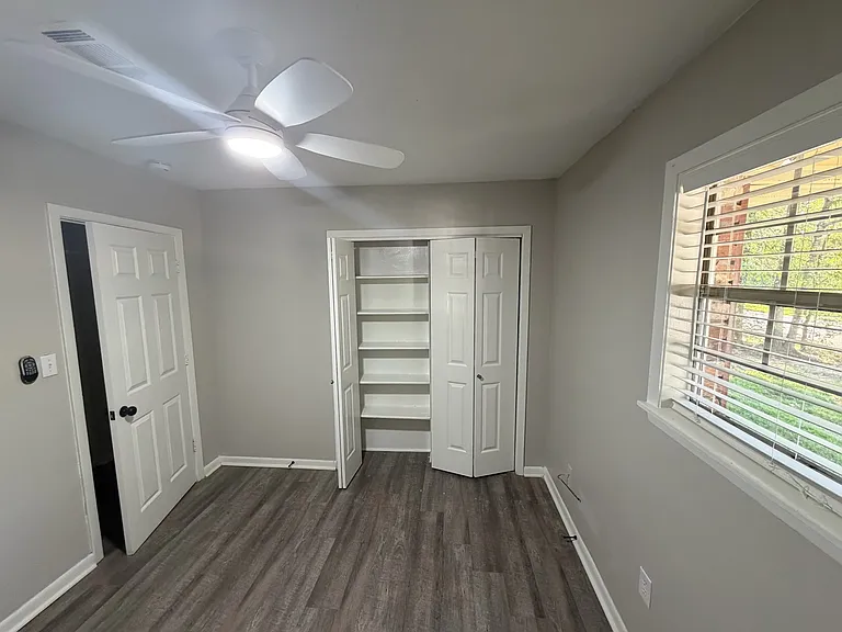 Bedroom 1 - Pic 2