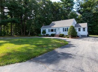18 Pine Acres Rd, Foxboro, MA 02035