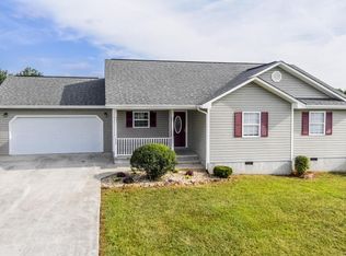 115 Hartland Dr, Madisonville, TN 37354