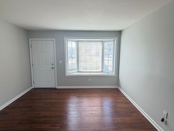 5th image of 204 Cherry St APT 1