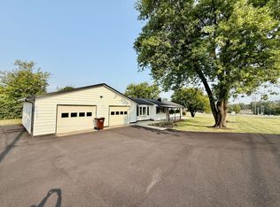 711 S Main St, Monroe, OH 45050