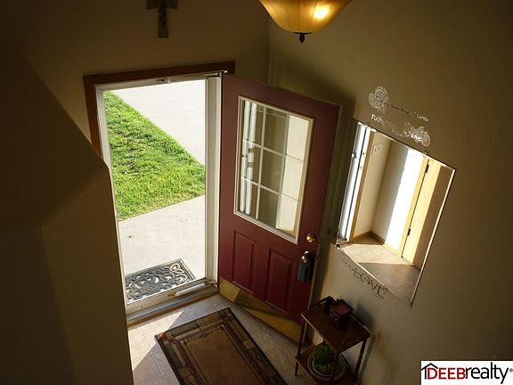 2nd image of 3421 N Wilhelminia Dr