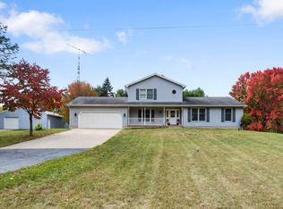 5338 S Meridian Rd, Jackson, MI 49201