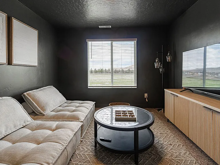 3542 W 900 N — Photo 9