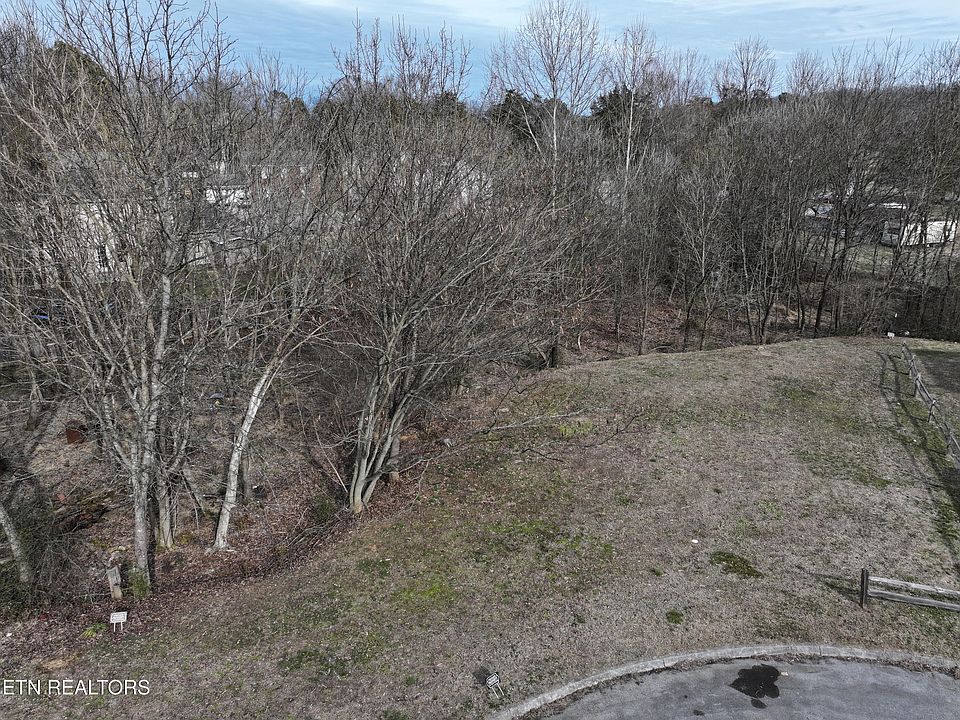 2nd image of 5606 Still Meadow Ln