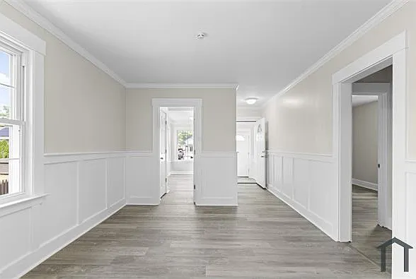 70 Lambert St — Photo 1