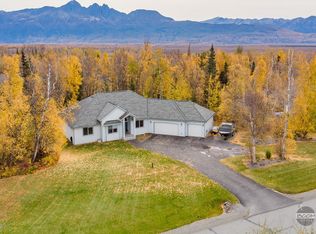 2715 S Charming Valley Loop, Palmer, AK 99645