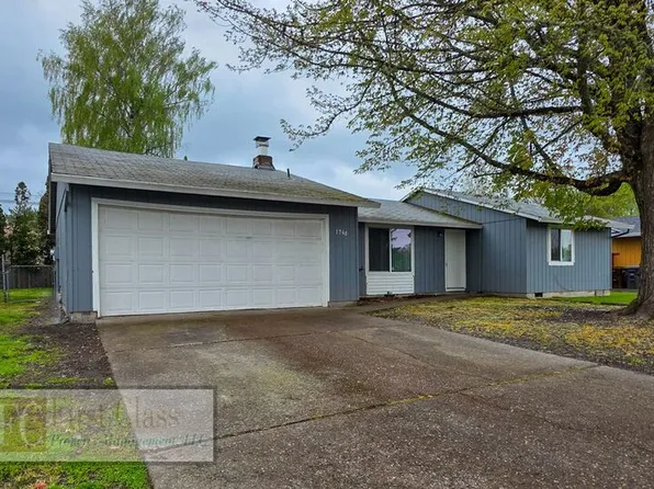 1760 NE 24th Ave, Hillsboro, OR 97124