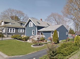 18 Lillis Ave, Barrington, RI 02806
