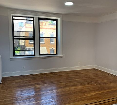 5th image of 25-55 32nd St #6