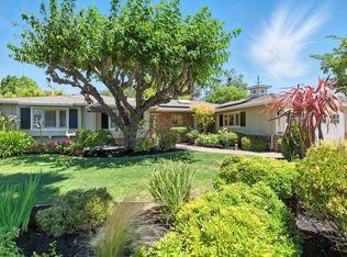 1869 Walnut Dr, Mountain View, CA 94040