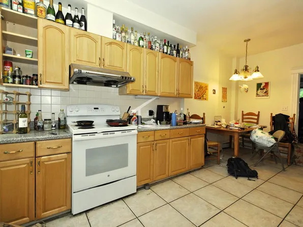 215 Saint Paul St, Brookline, MA