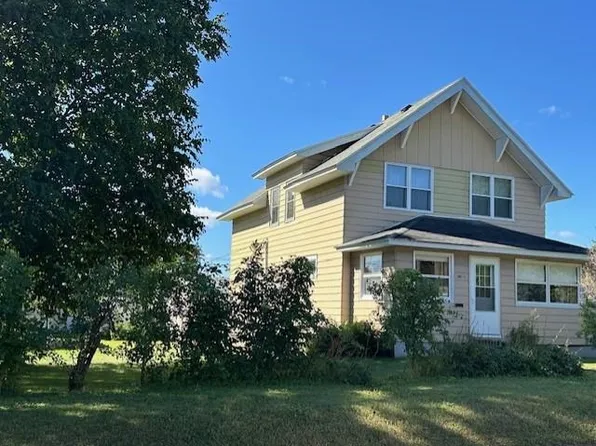 1002 Prospect Ave, Cloquet, MN 55720