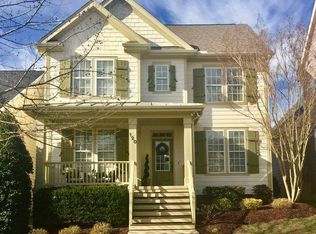 120 Amberglen Ln, Holly Springs, NC 27540