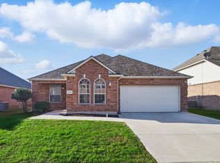1932 Wild Horse Way, Justin, TX 76247