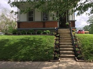 869 E Main St, Xenia, OH 45385