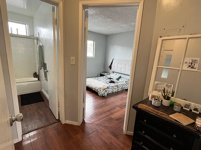 4020 Inglewood Blvd #10 — Photo 16