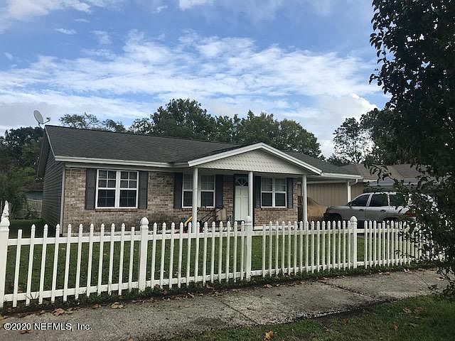 1st image of 7635 Club Duclay Dr