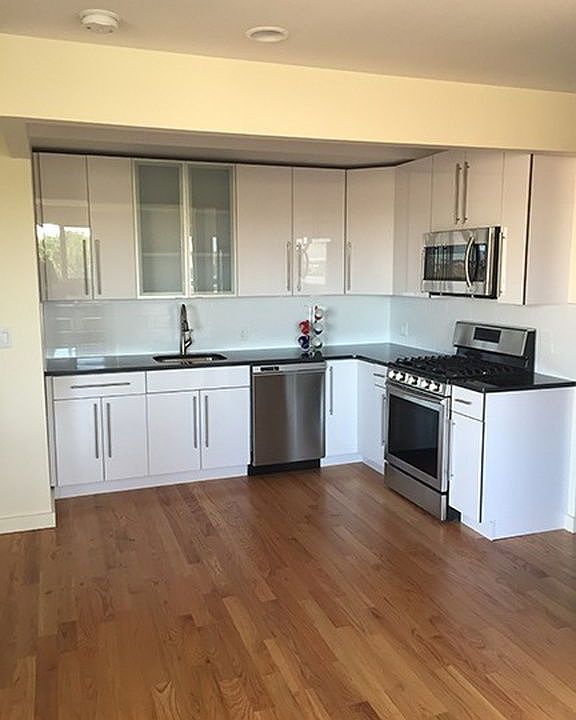 1st image of 2315 Astoria Blvd #7F
