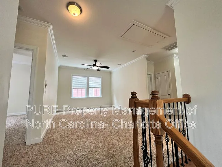 10330 Royal Winchester Dr — Photo 13