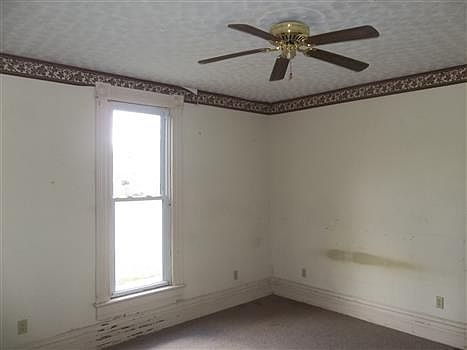 5th image of 433 S Fayette St