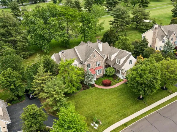11 Wordsworth Dr, Ivyland, PA 18974