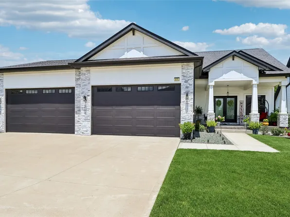 875 Roman Rd, Waukee, IA 50263