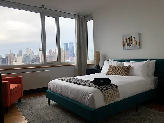 Rented by Nest Seekers International | media 26