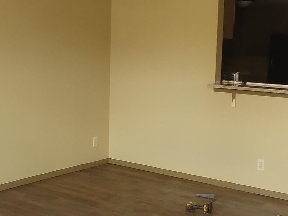 1st image of 528 Center Way #42