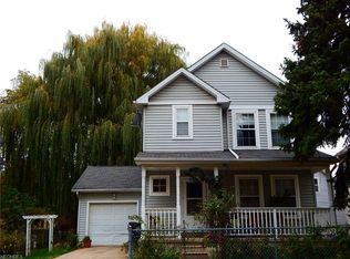 2184 W 37th St, Cleveland, OH