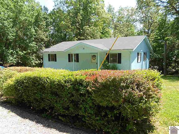 2nd image of 39 Little River Ct