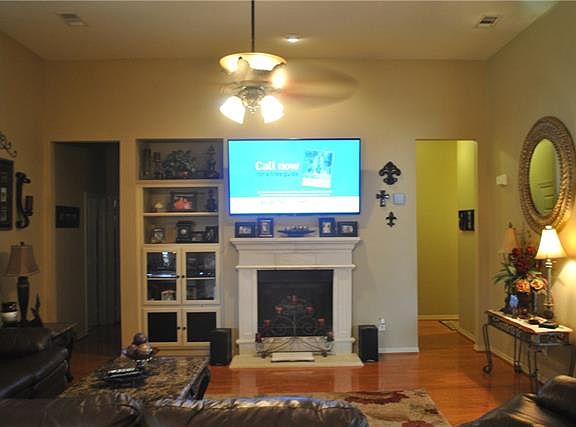 4th image of 6104 Cottage Ln