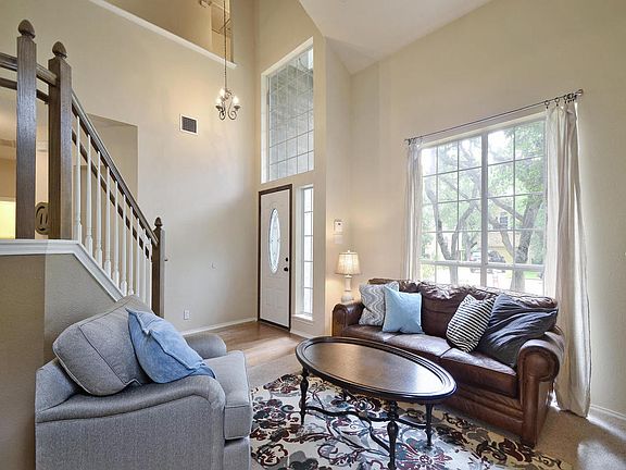 5th image of 8210 Ganttcrest Dr