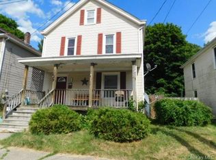59 Pleasant Ave, Walden, NY 12586