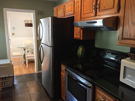 5th image of 7612 Juniper Dr