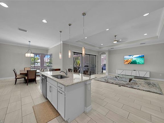 3rd image of 8741 Westwood Oaks PL
