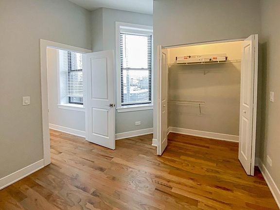 3rd image of 2103.5 N Sedgwick St #4
