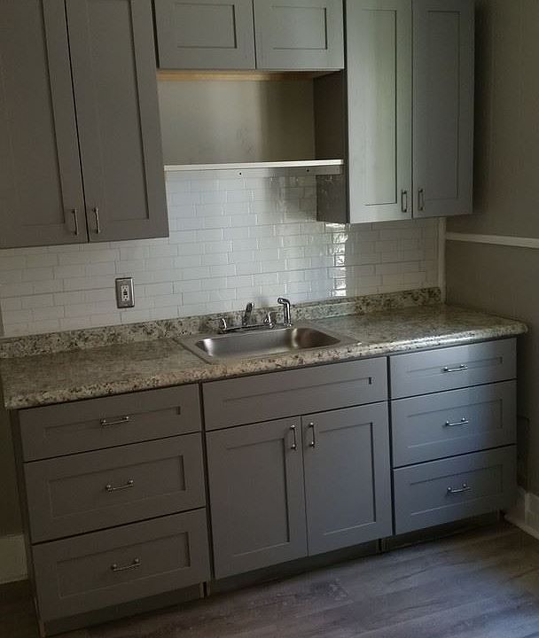 1st image of 3945 Miami St APT 1W
