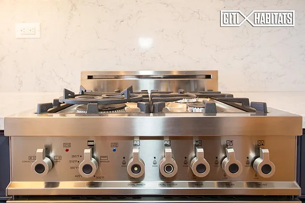 Rented by Citi Habitats | media 21