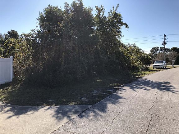 3rd image of 1709 Hernando Ave