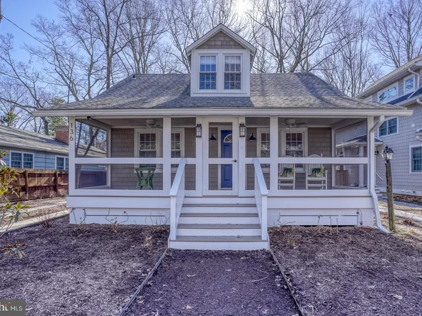 136 Henlopen Ave, Rehoboth Beach, DE 19971