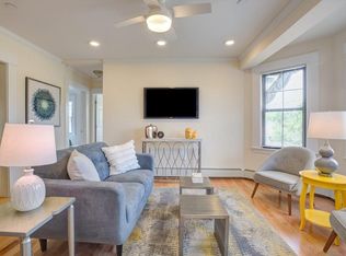 219 Commonwealth Ave #43, Chestnut Hill, MA 02467