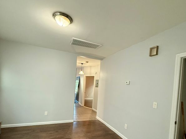 253 N 19th St FLOOR 2