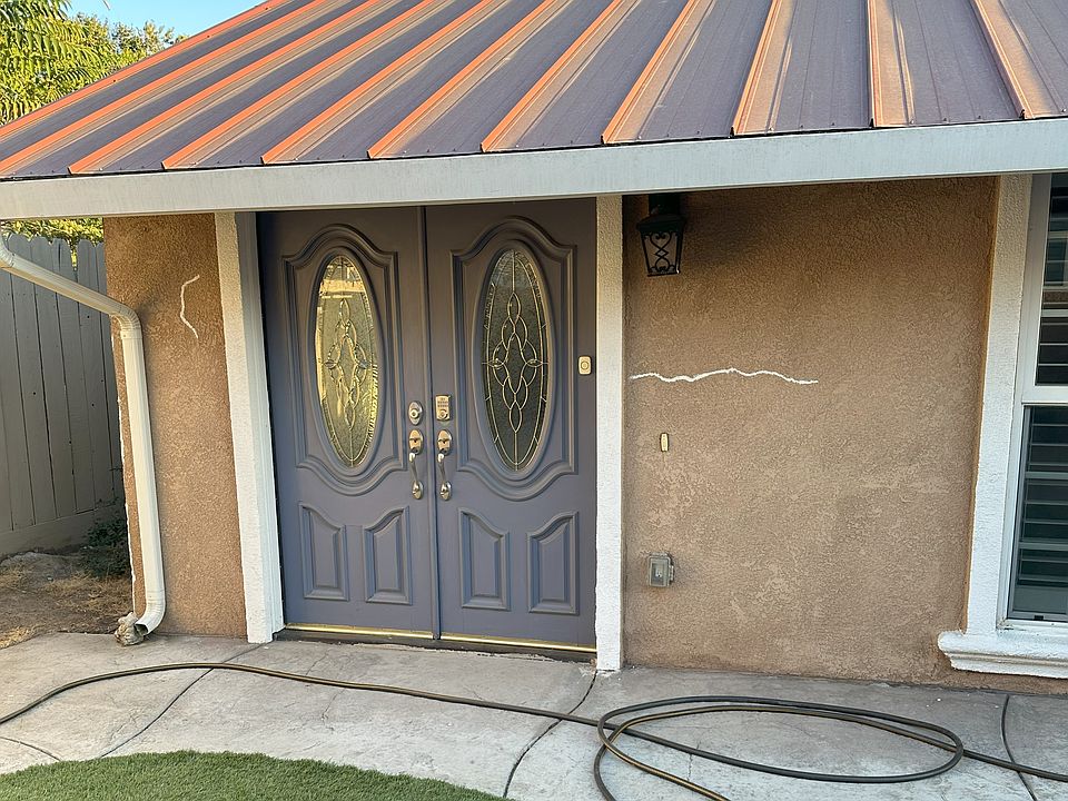 front entry of the Casita