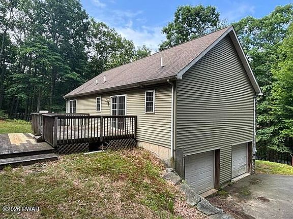 4th image of 118 White Deer Rd