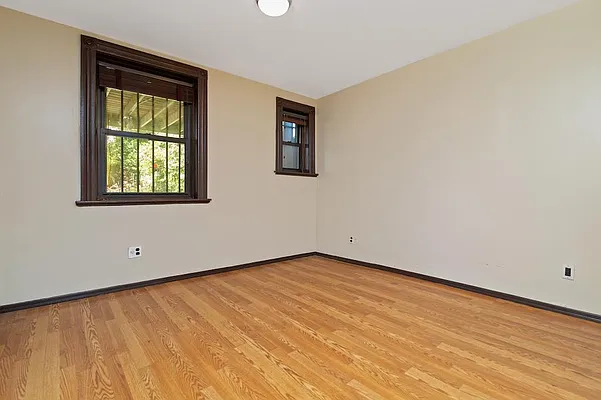 Rented by Ivey North LLC | media 12