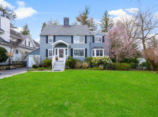 75 Fernwood Rd, Larchmont, NY 10538